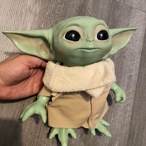 Star Wars Mandalorian Baby Yoda The Child Grogu Talking Sounds Plush